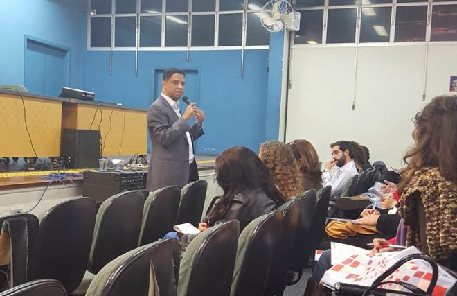 Imagem da Galeria da Not&iacute;cia: PIBID DA FEF PARTICIPOU DO PRIMEIRO ENCONTRO ESTADUAL DO PROGRAMA NA USP 